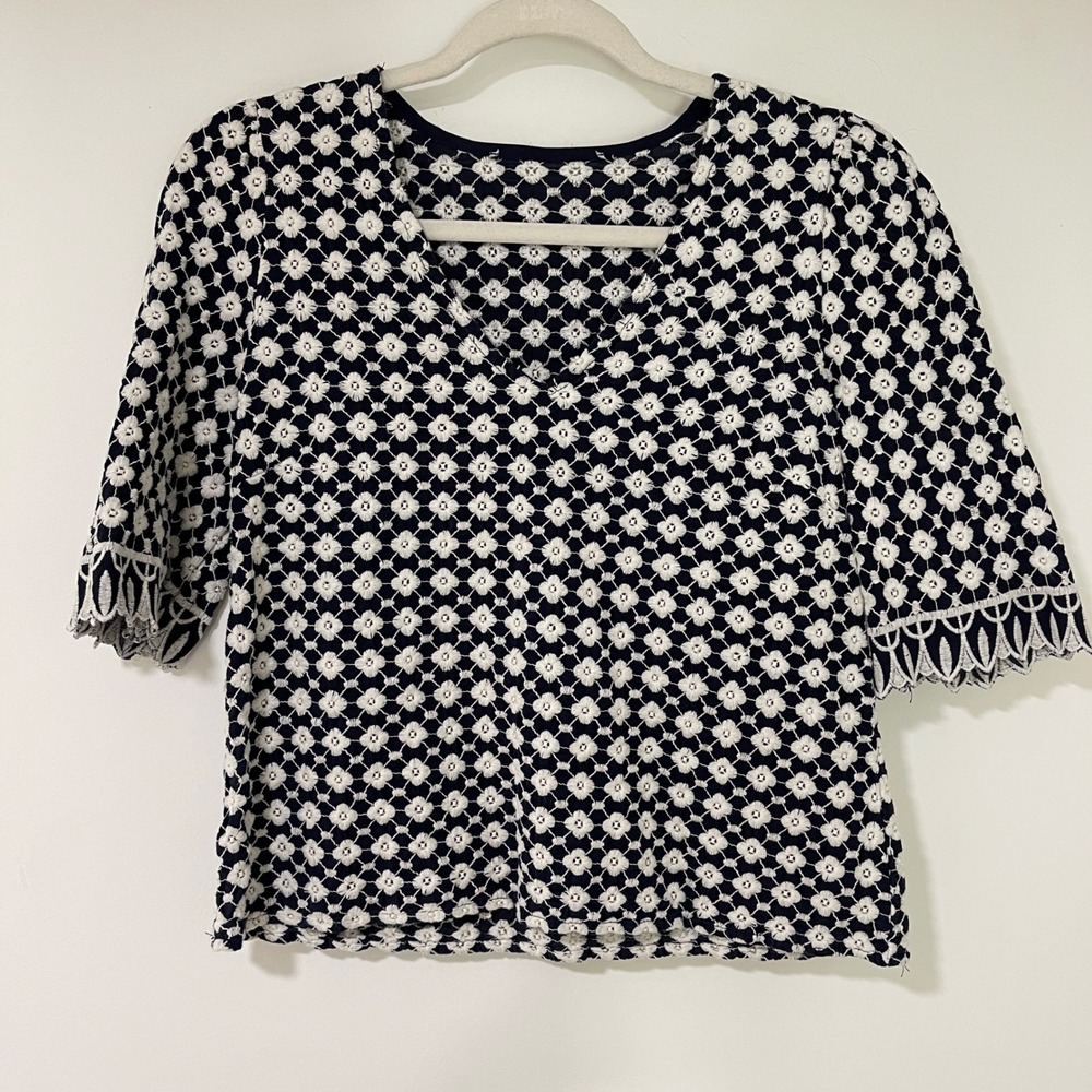 Berthie Paris Blouse V-Neck Women S Navy Blue Cotton Eyelet Floral Lace Parisian